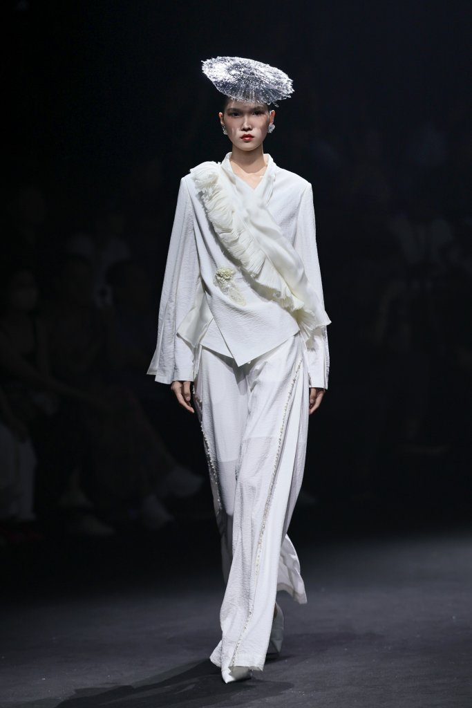 NUNU NONO 2026春夏高级成衣秀 - Beijing Fall 2025