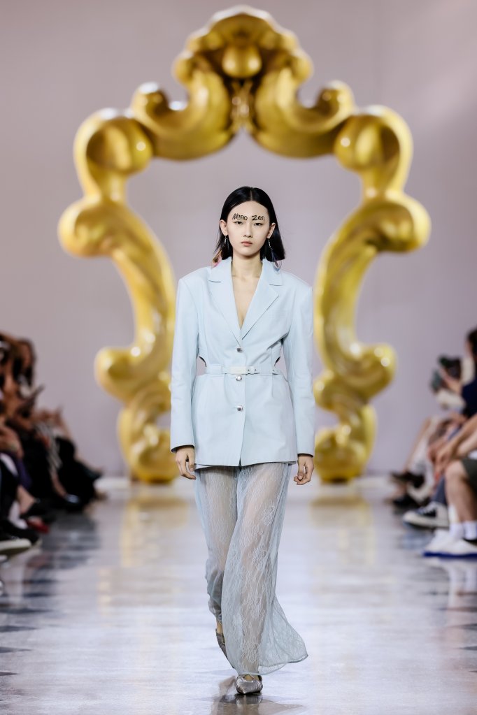 YES BY YESIR 叶谦 2026春夏高级成衣秀 - Beijing Fall 2025