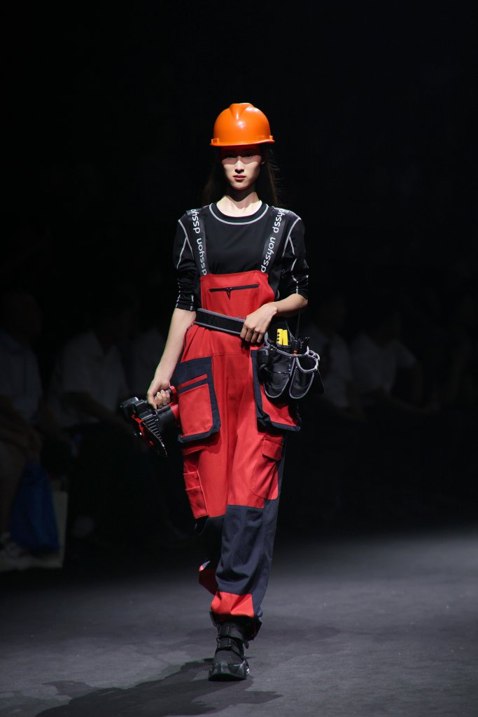 迪尚 DSSYON 2026春夏工装秀 - Beijing Fall 2025