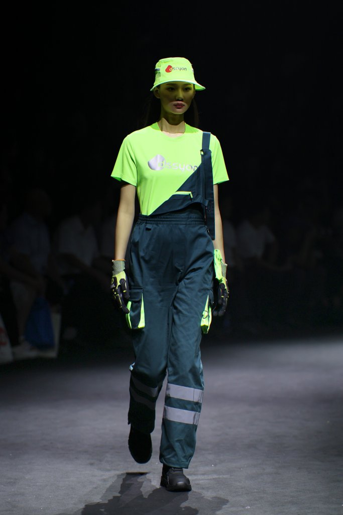 迪尚 DSSYON 2026春夏工装秀 - Beijing Fall 2025