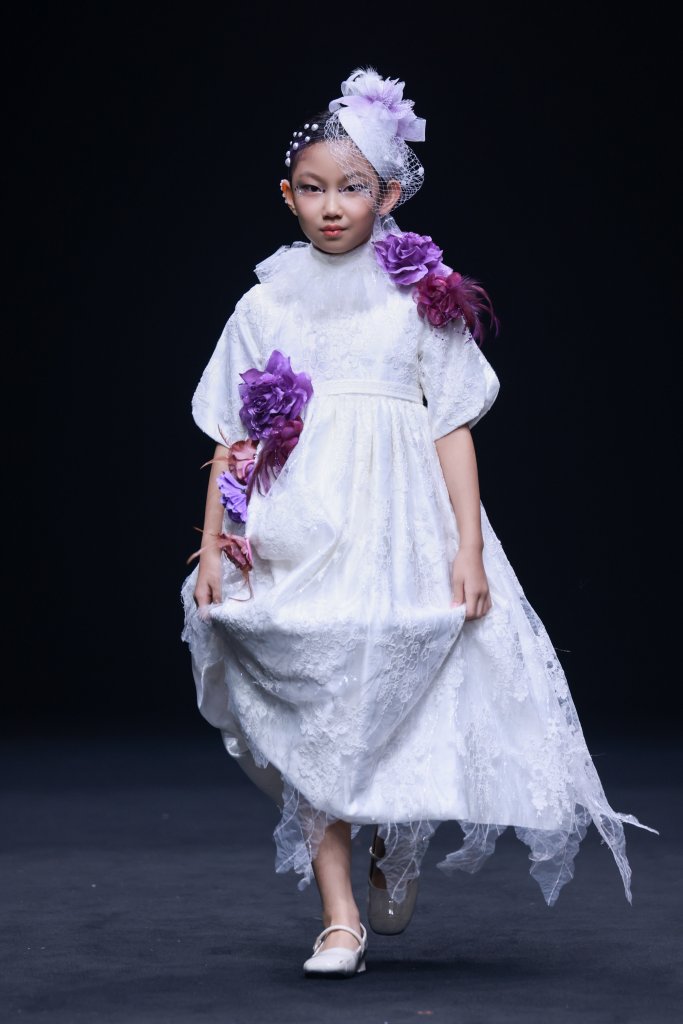 乙仙 YIXIAN · 徐嘉 2026春夏童装秀 - Beijing Fall 2025