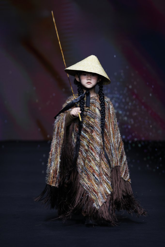 DC童装 · 宁燕霞 | DPARK童话小镇 2026春夏童装秀 - Beijing Fall 2025