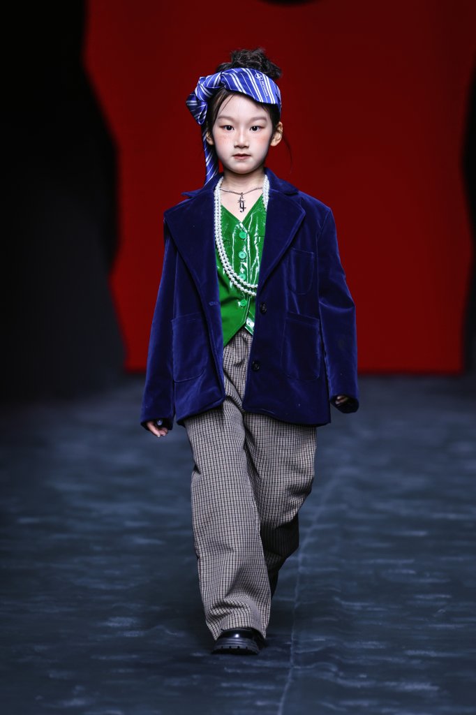 贾斯珀 LZC JASPER | DPARK童话小镇 2026春夏童装秀 - Beijing Fall 2025