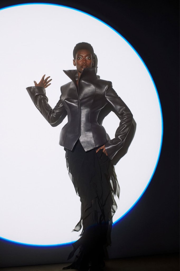  16Arlington x Antony Price 2026春夏高级成衣Lookbook