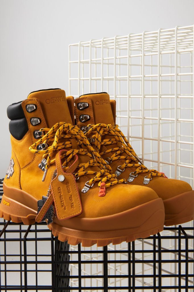 Off-White 2026早秋系列Lookbook(Pre-Fall 2026)