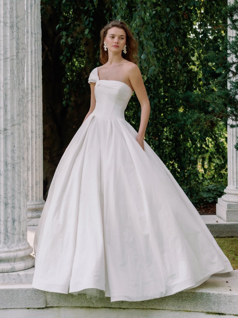 Sareh Nouri 2026/27秋冬婚纱礼服Lookbook