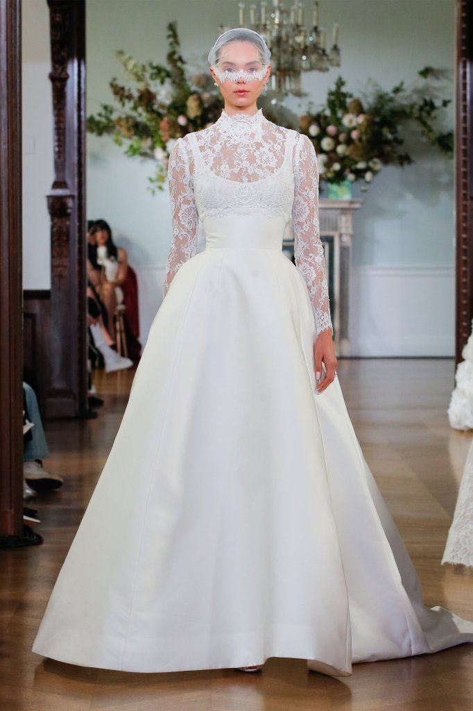 莫尼克&middot;鲁里耶 Monique Lhuillier 2026/27秋冬婚纱礼服发布秀