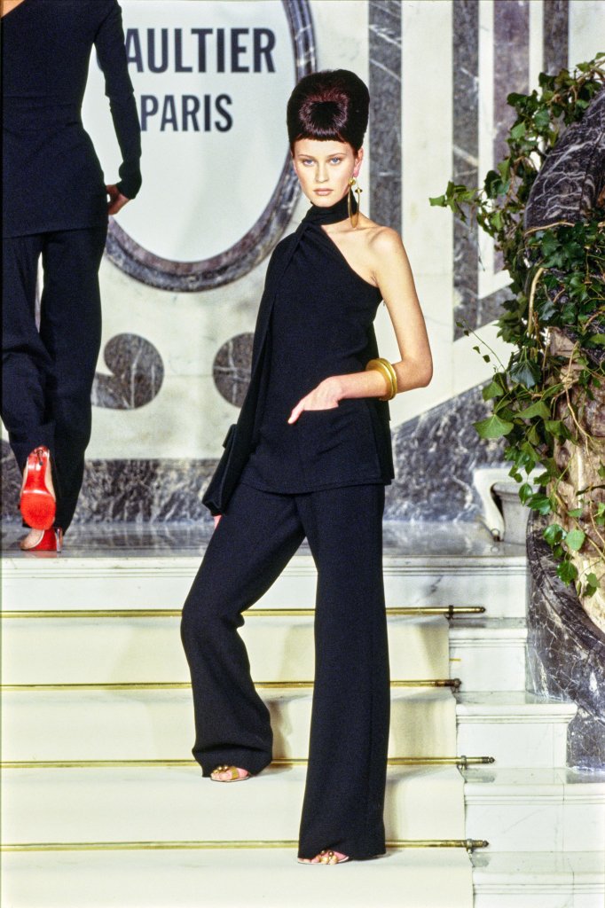 高缇耶 Jean Paul Gaultier 1996春夏高级定制成衣秀