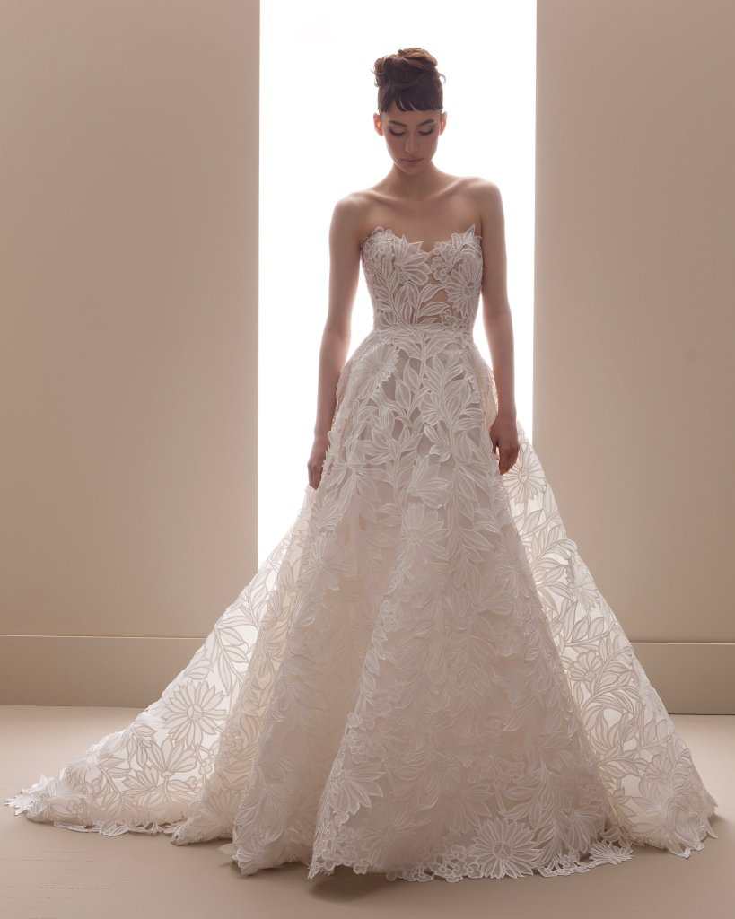 Francesca Miranda 2026春夏婚纱礼服Lookbook