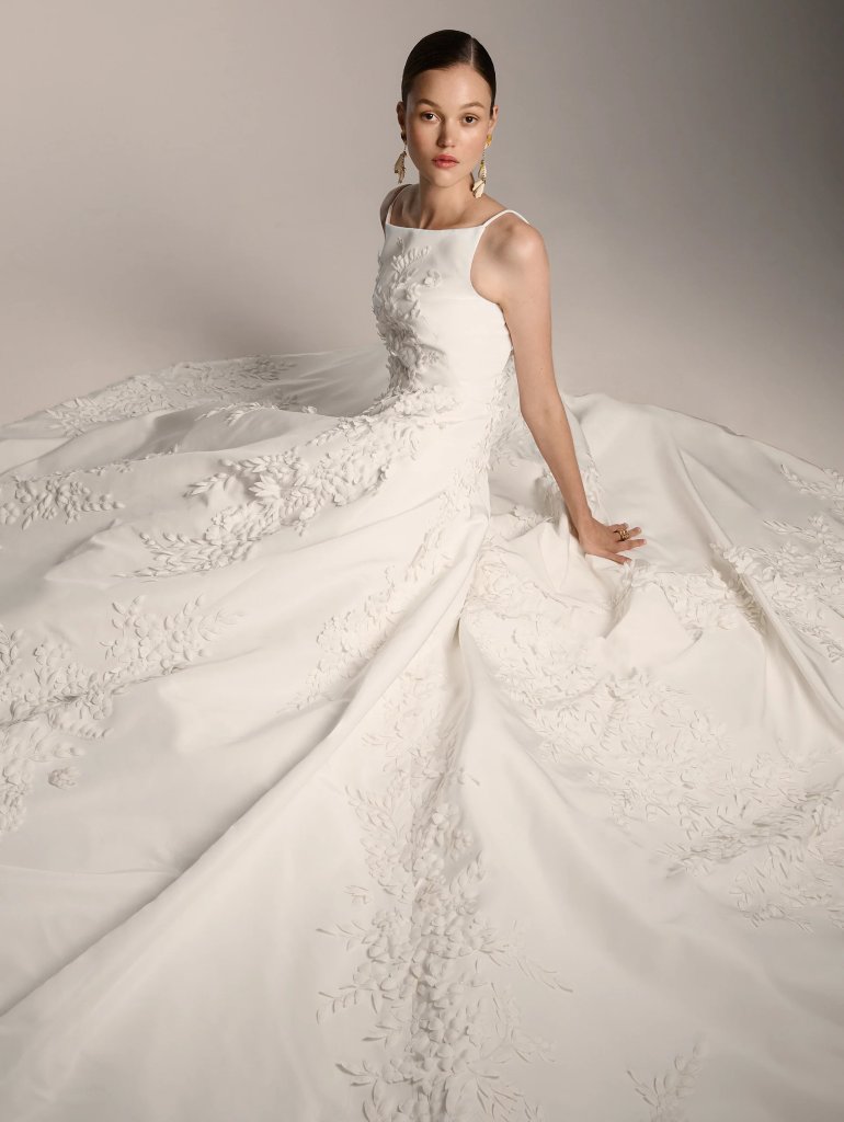 奥斯卡&middot;德拉伦塔 Oscar de la Renta 2026春夏婚纱礼服Lookbook