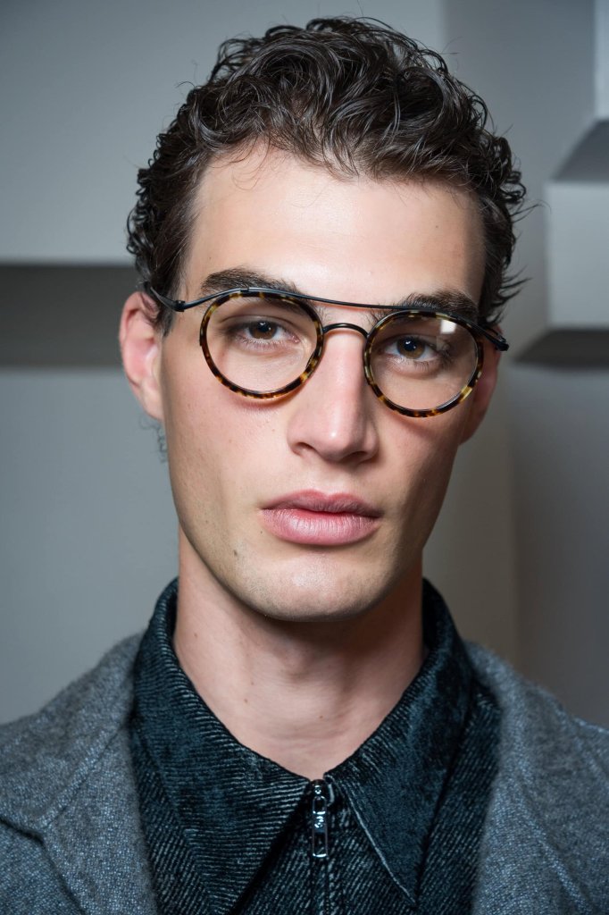 乔治&middot;阿玛尼 Giorgio Armani 2026/27秋冬男装秀(后台妆容) - Milan Fall 2026