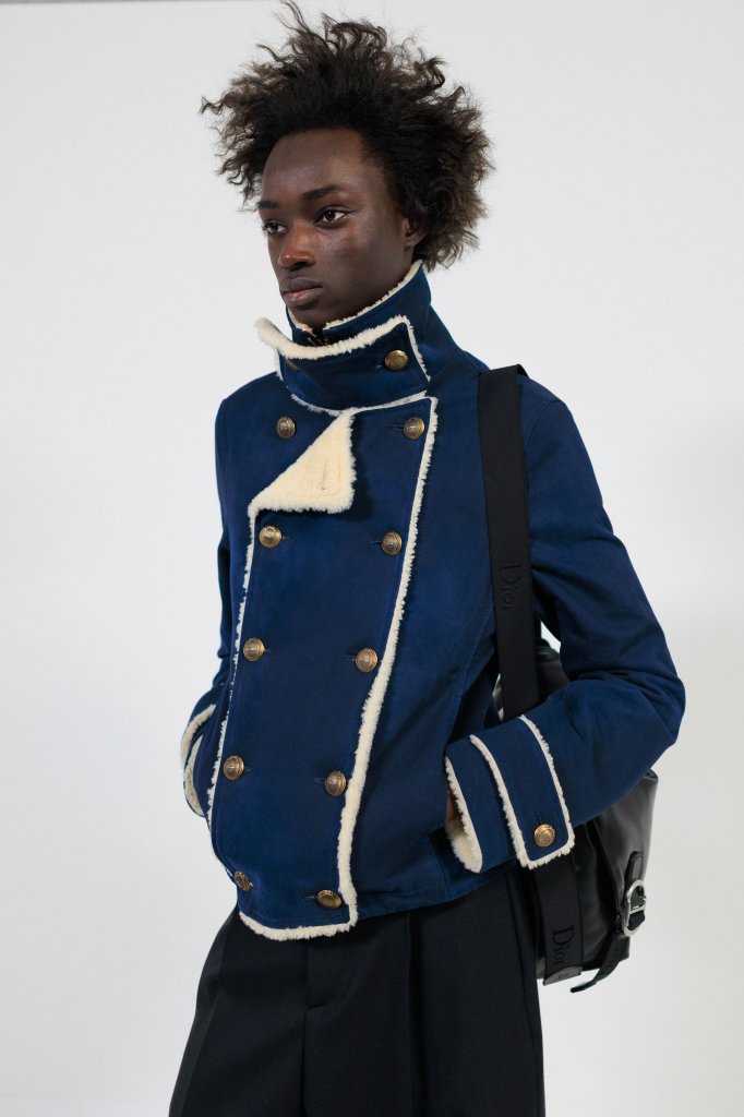 Dior Men 2026/27秋冬男装秀(后台妆容) - Paris Fall 2026