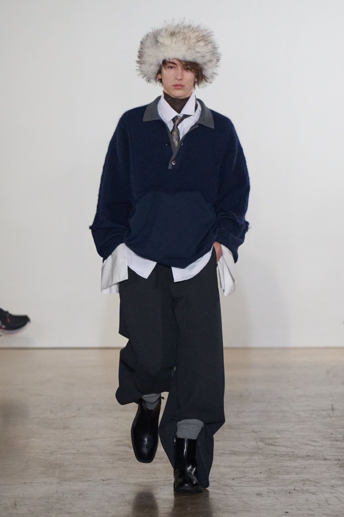 王逢陈 Feng Chen Wang 2026/27秋冬男装秀 - Paris Fall 2026