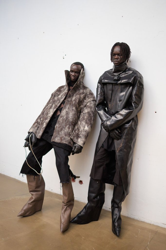 瑞克&middot;欧文斯 Rick Owens 2026/27秋冬男装秀(后台妆容) - Paris Fall 2026