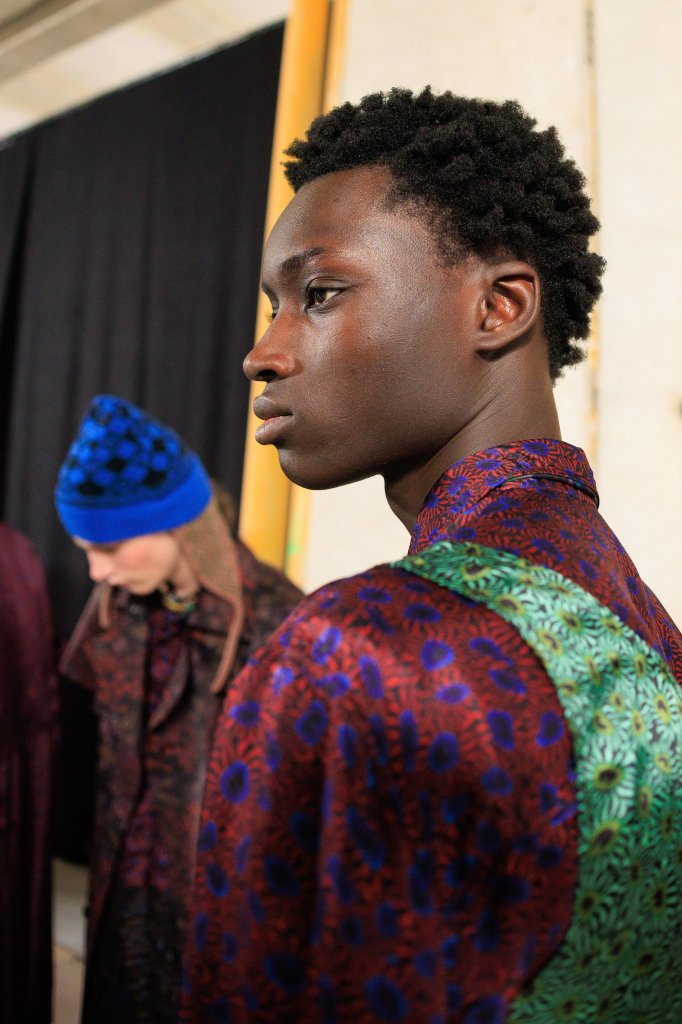 德赖斯&middot;范诺顿 Dries Van Noten 2026/27秋冬男装秀(后台妆容) - Paris Fall 2026