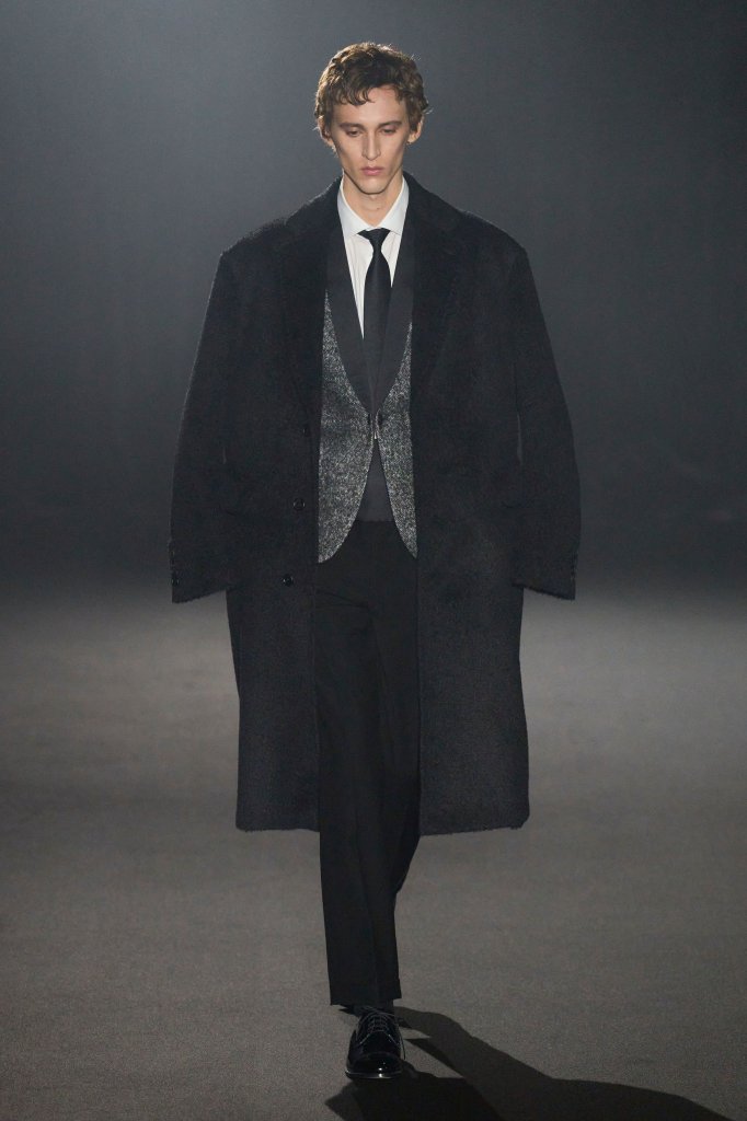 渡边淳弥 Junya Watanabe 2026/27秋冬男装秀 - Paris Fall 2026