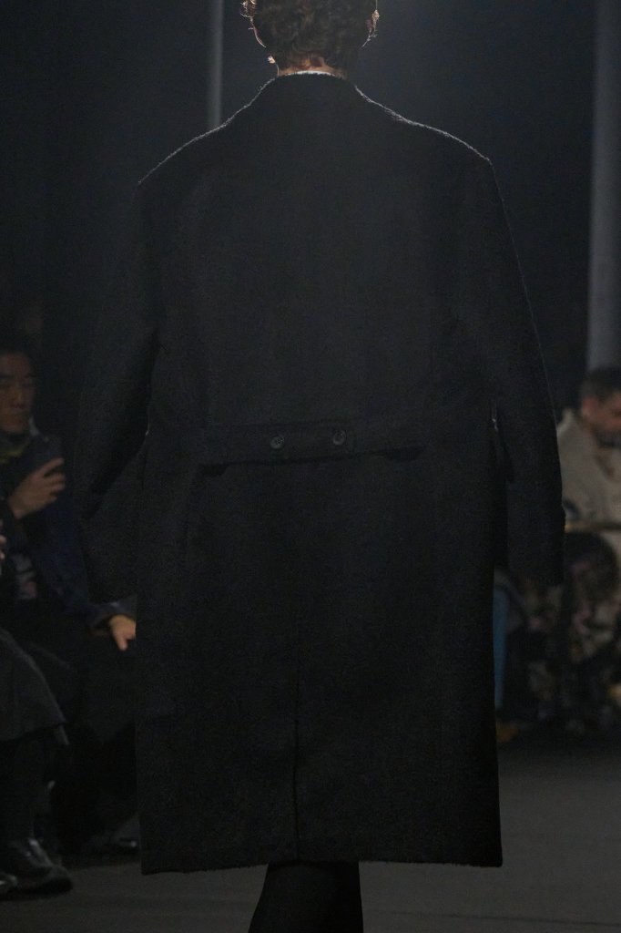 渡边淳弥 Junya Watanabe 2026/27秋冬男装秀(细节) - Paris Fall 2026
