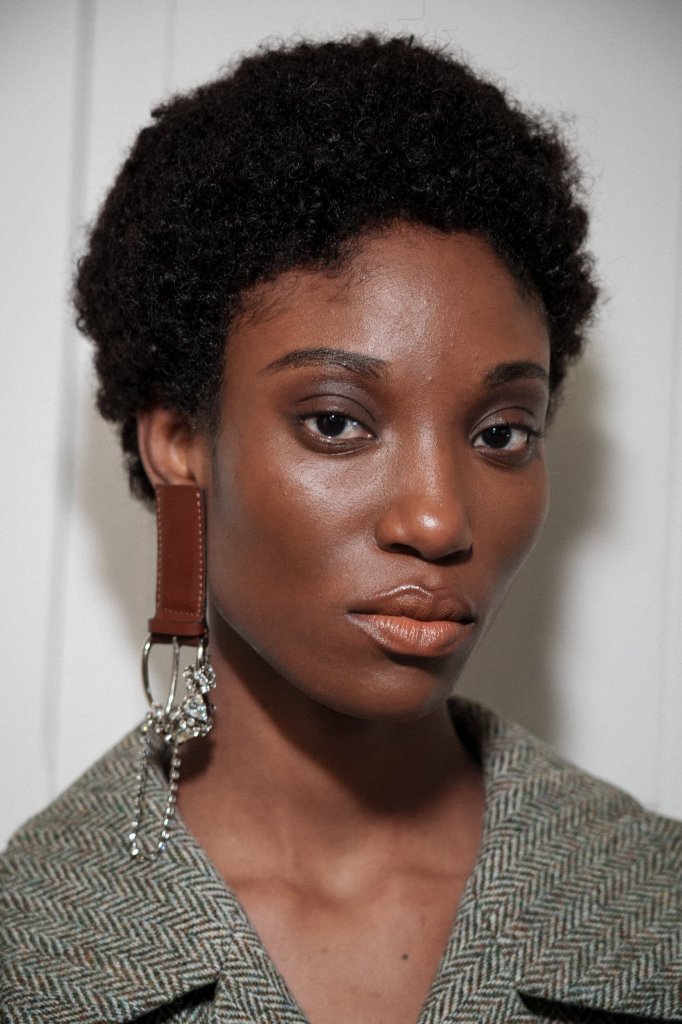 Magliano 2026/27秋冬男装秀(后台妆容) - Paris Fall 2026