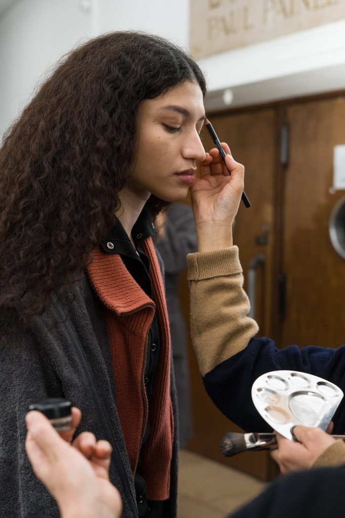 Ssstein 2026/27秋冬男装秀(后台妆容) - Paris Fall 2026