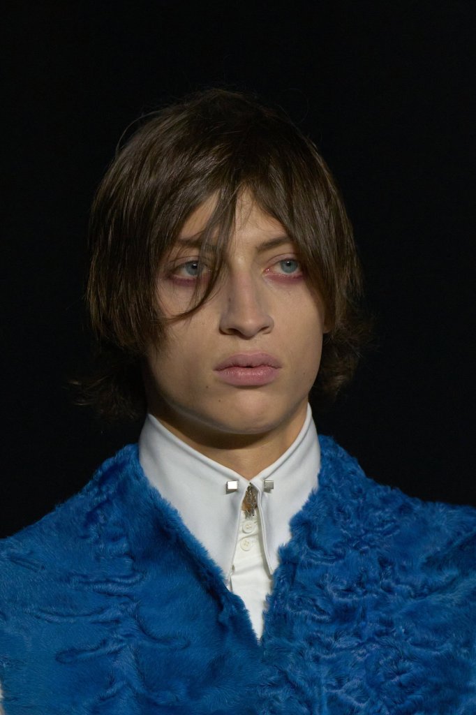 于英美 Wooyoungmi 2026/27秋冬男装秀(细节) - Paris Fall 2026