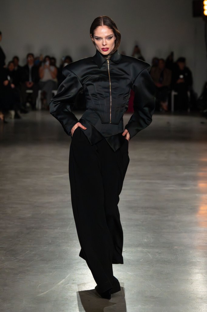 克里斯蒂安&middot;西里亚诺 Christian Siriano 2026/27秋冬高级成衣秀 - New York Fall 2026