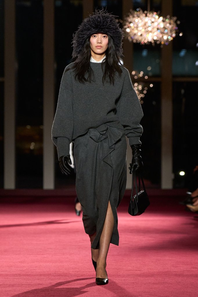 迈克高仕 Michael Kors Collection 2026/27秋冬高级成衣秀 - New York Fall 2026