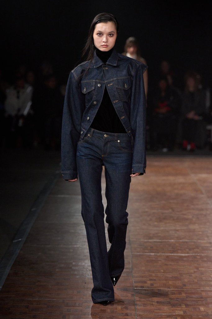 Area 2026/27秋冬高级成衣秀 - New York Fall 2026