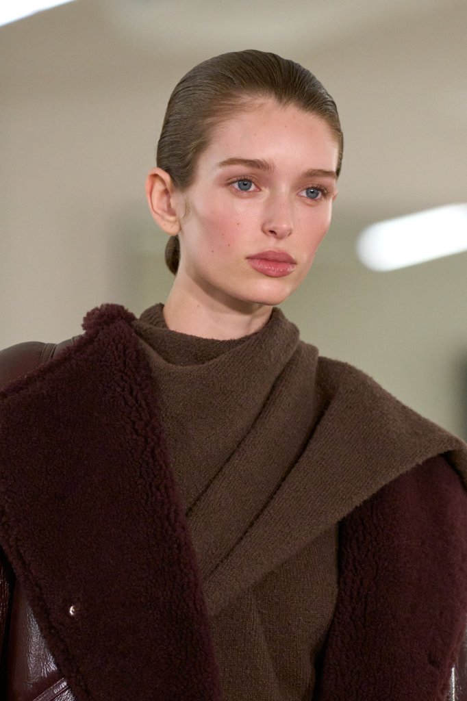 奥图扎拉 Altuzarra 2026/27秋冬高级成衣秀(细节) - New York Fall 2026