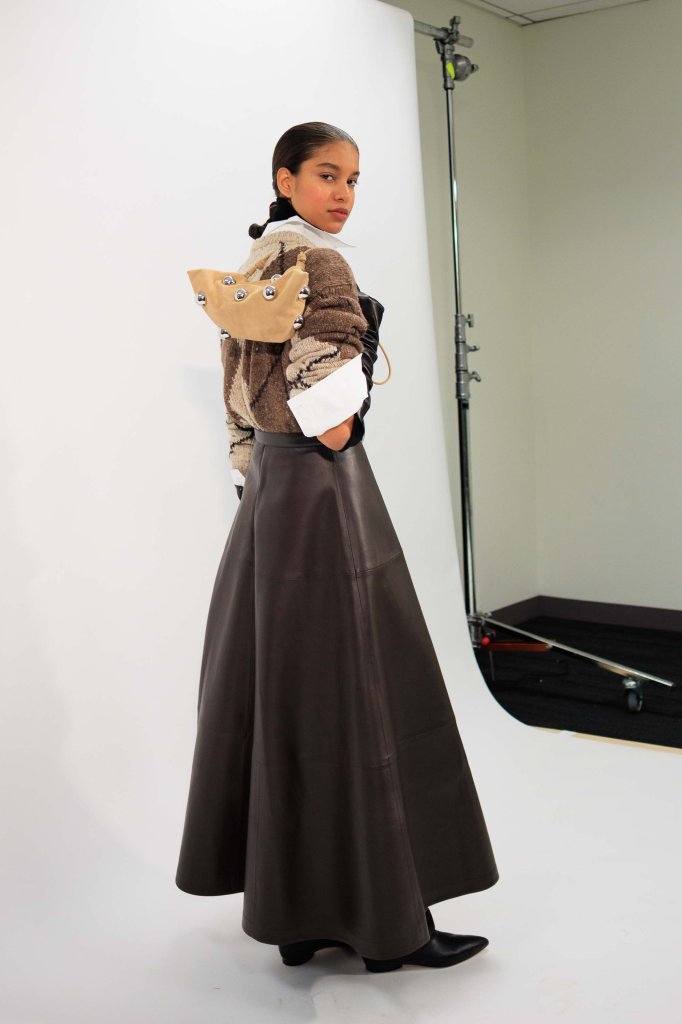 奥图扎拉 Altuzarra 2026/27秋冬高级成衣秀(后台妆容) - New York Fall 2026