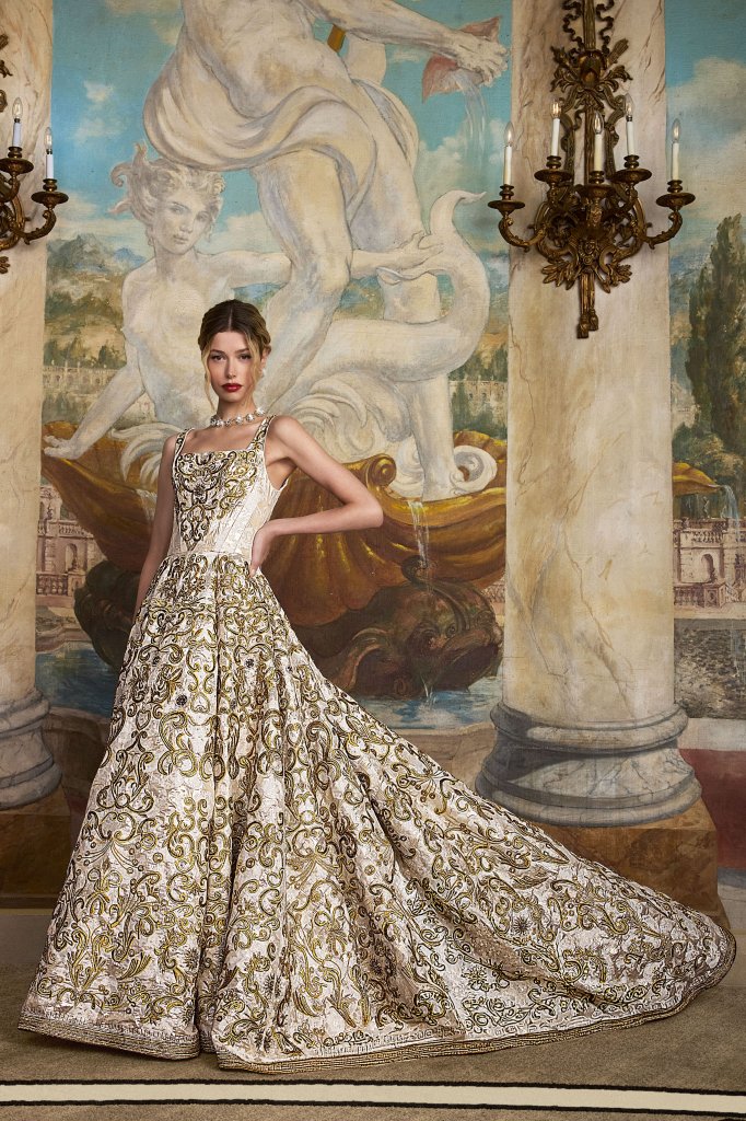 爱丽丝+奥利维亚 Alice + Olivia 2026/27秋冬高级成衣Lookbook