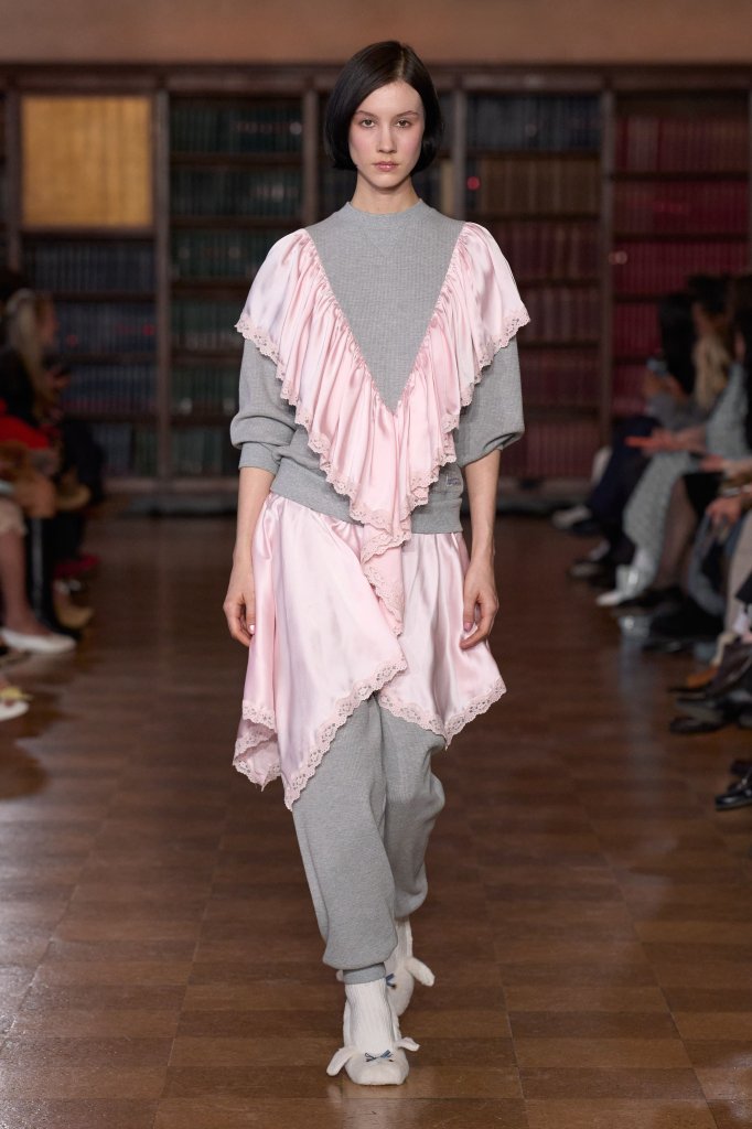 Sandy Liang 2026/27秋冬高级成衣秀 - New York Fall 2026