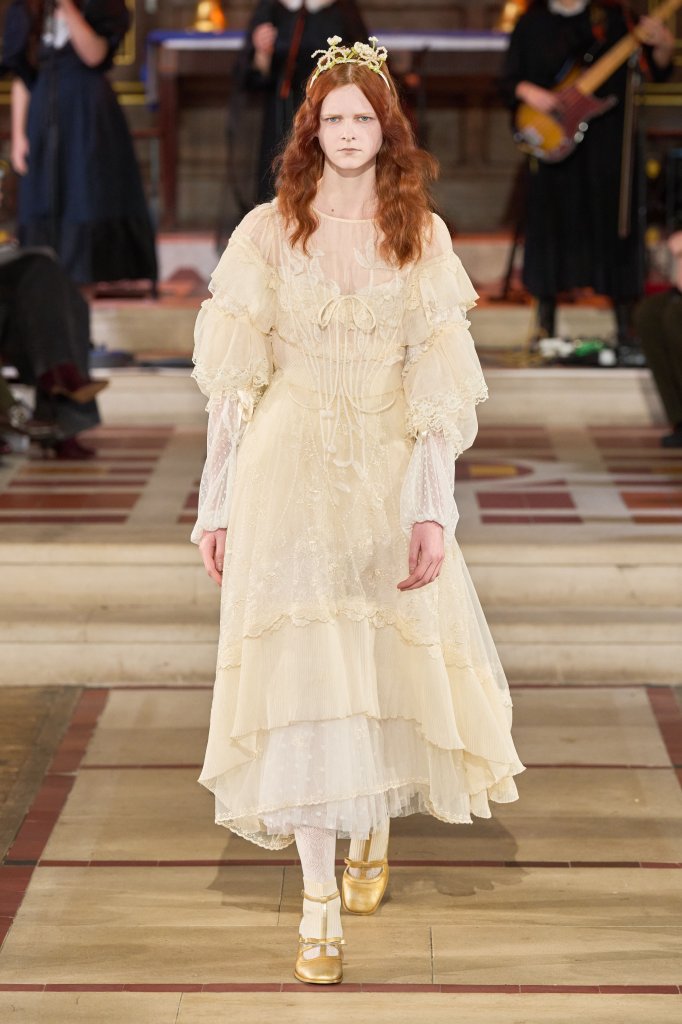 保拉&middot;阿克苏 Bora Aksu 2026/27秋冬高级成衣秀 - London Fall 2026