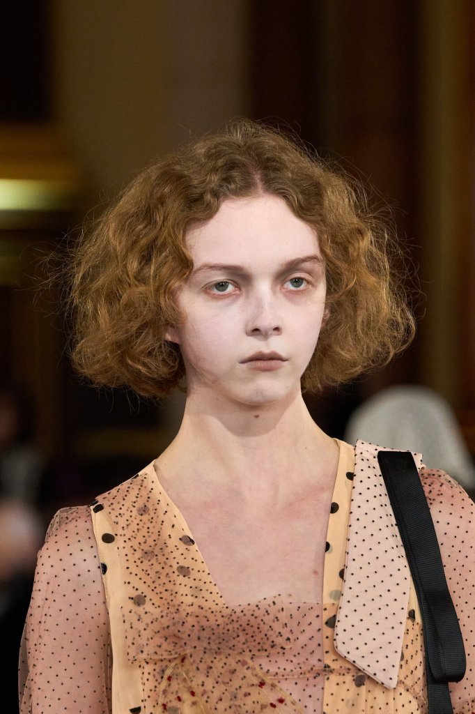 保拉&middot;阿克苏 Bora Aksu 2026/27秋冬高级成衣秀(细节) - London Fall 2026