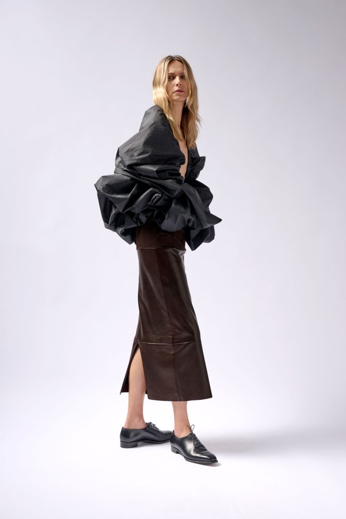 雪伦&middot;沃可布 Sharon Wauchob 2026/27秋冬高级成衣Lookbook