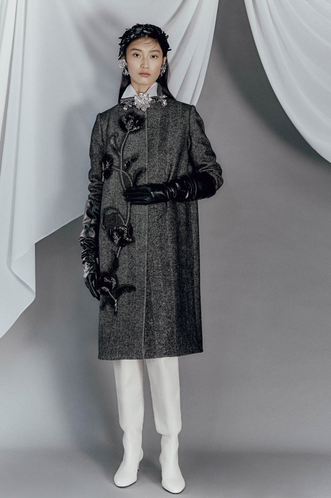 张卉山 Huishan Zhang 2026/27秋冬高级成衣Lookbook