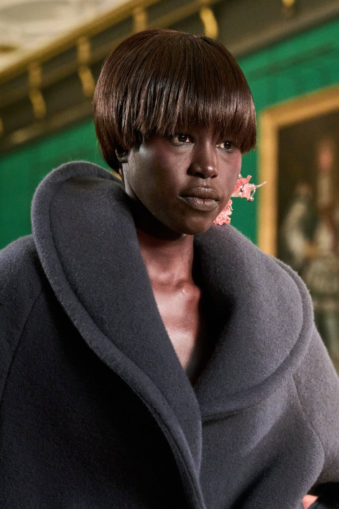 Masha Popova 2026/27秋冬高级成衣秀(细节) - London Fall 2026