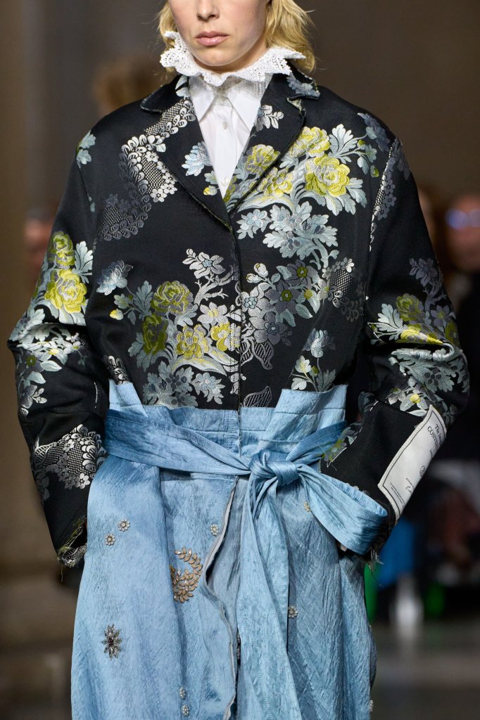 艾尔丹姆 Erdem 2026/27秋冬高级成衣秀(细节) - London Fall 2026