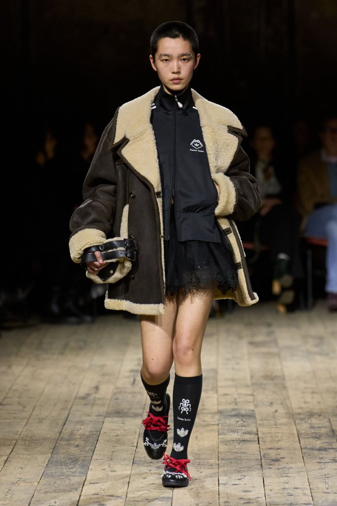 西蒙娜&middot;罗莎 Simone Rocha 2026/27秋冬高级成衣秀 - London Fall 2026
