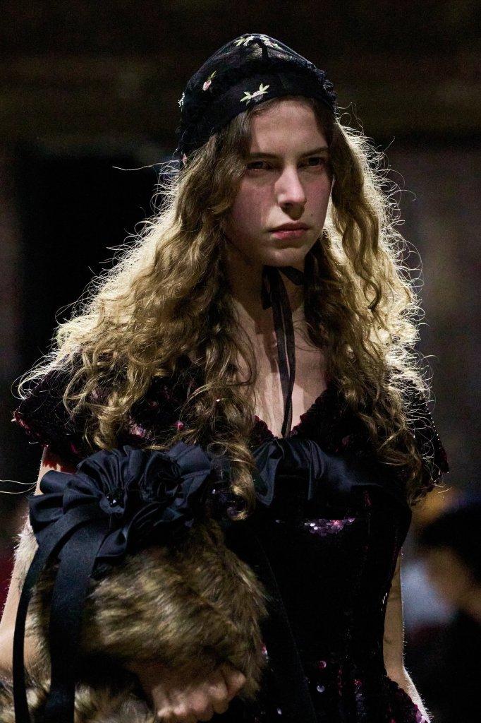 西蒙娜&middot;罗莎 Simone Rocha 2026/27秋冬高级成衣秀(细节) - London Fall 2026