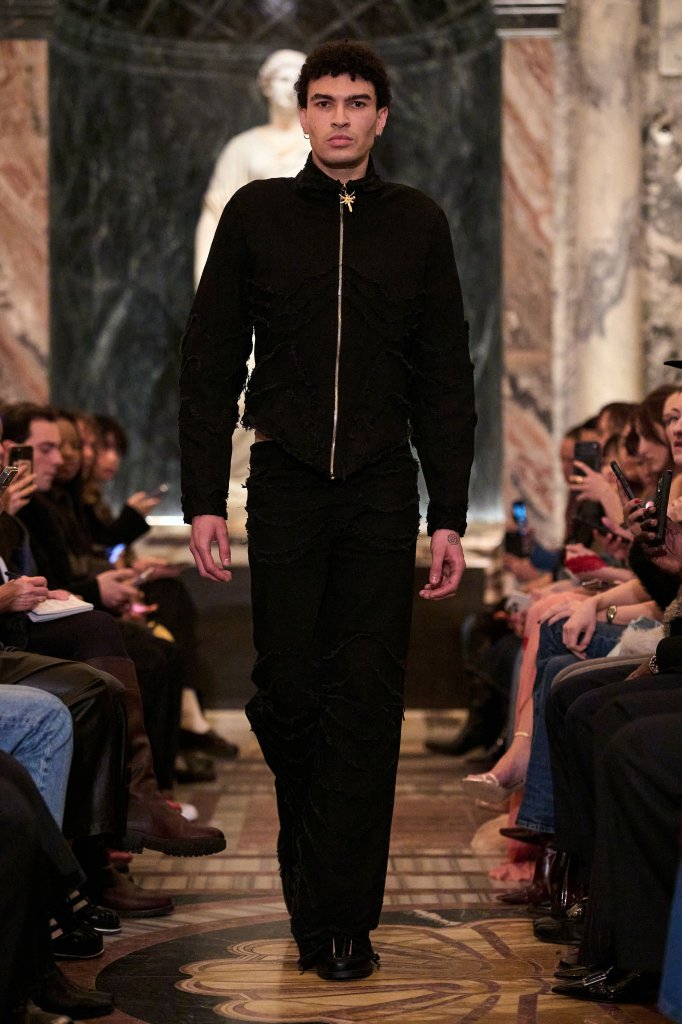 Di Petsa 2026/27秋冬高级成衣秀 - London Fall 2026