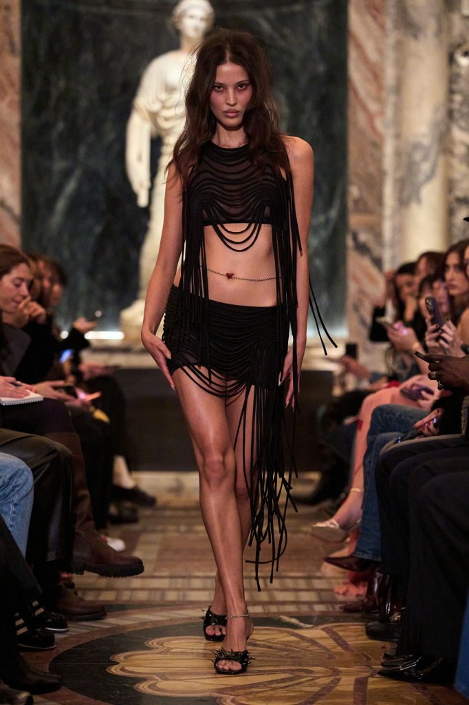 Di Petsa 2026/27秋冬高级成衣秀 - London Fall 2026