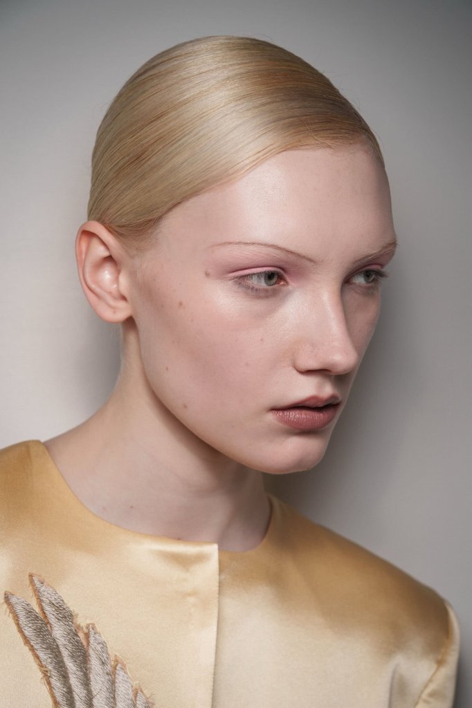 Conner Ives 2026/27秋冬高级成衣秀(后台妆容) - London Fall 2026