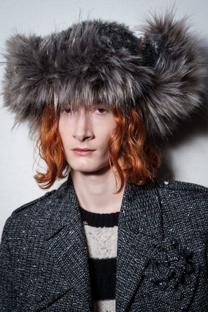 Oscar Ouyang 2026/27秋冬高级成衣秀(后台妆容) - London Fall 2026