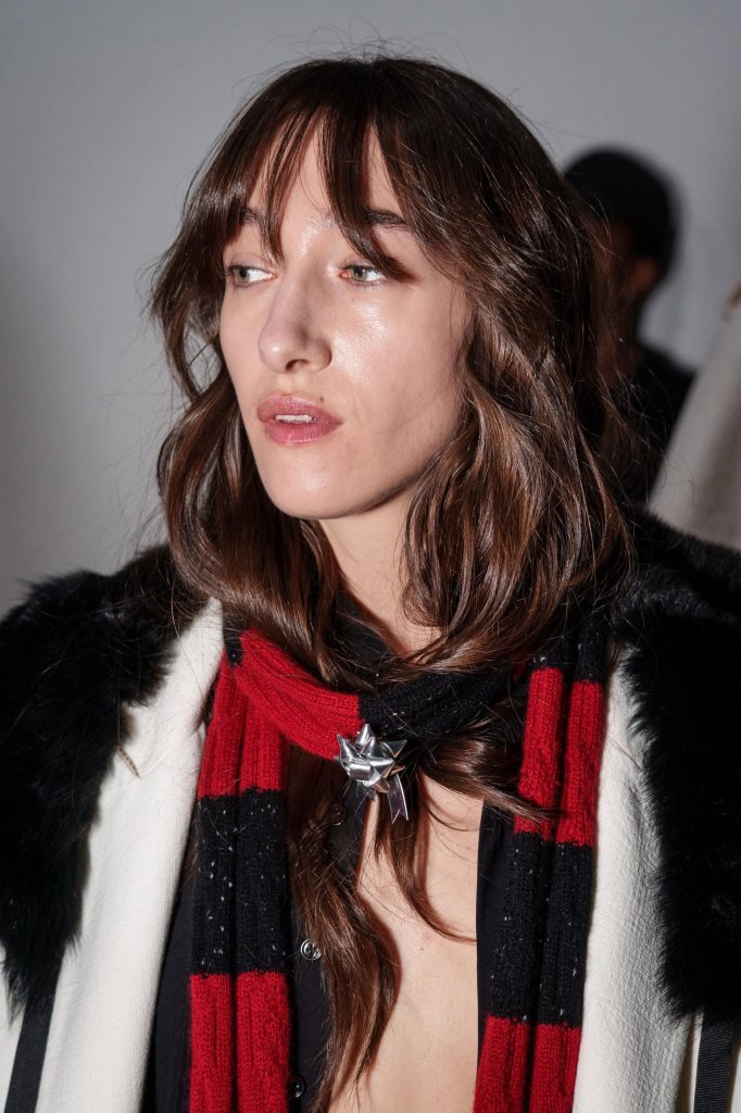 Oscar Ouyang 2026/27秋冬高级成衣秀(后台妆容) - London Fall 2026