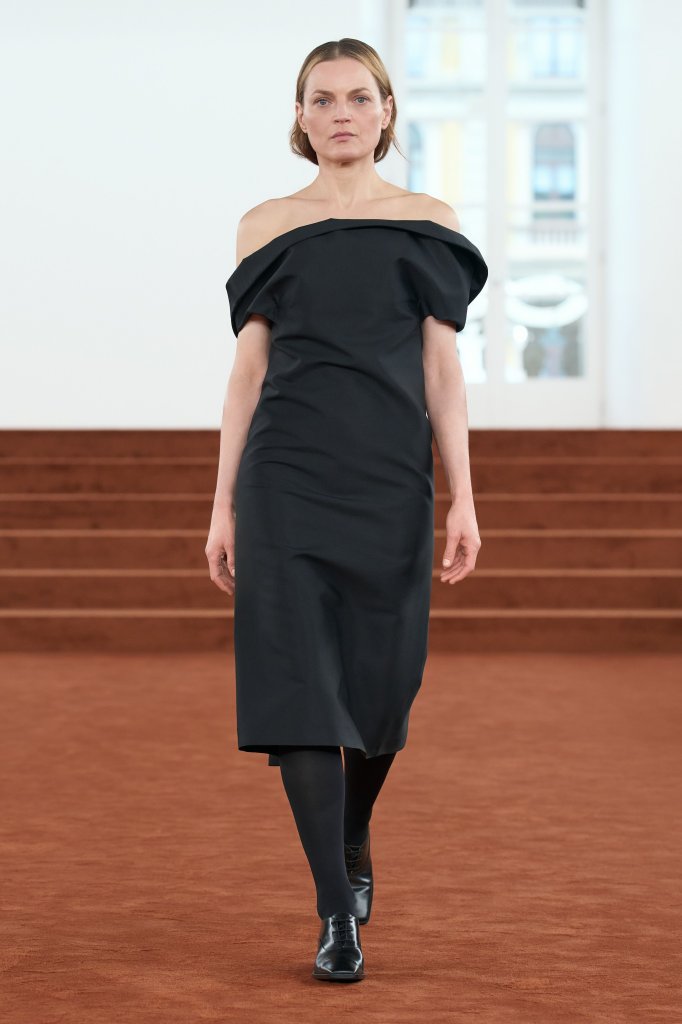 吉尔&middot;桑德 Jil Sander 2026/27秋冬高级成衣秀 - Milan Fall 2026