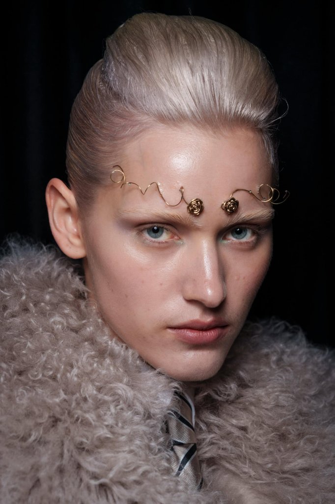 安东尼奥&middot;马拉斯 Antonio Marras 2026/27秋冬高级成衣秀(后台妆容) - Milan Fall 2026