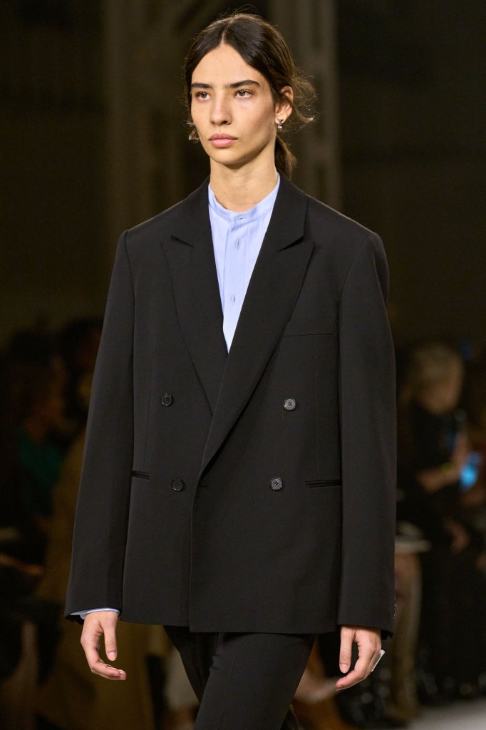 芬迪 Fendi 2026/27秋冬高级成衣秀(细节) - Milan Fall 2026