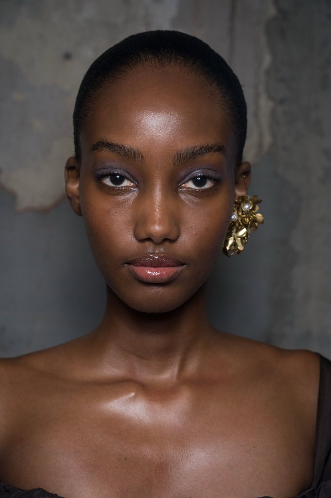 No. 21 2026/27秋冬高级成衣秀(后台妆容) - Milan Fall 2026