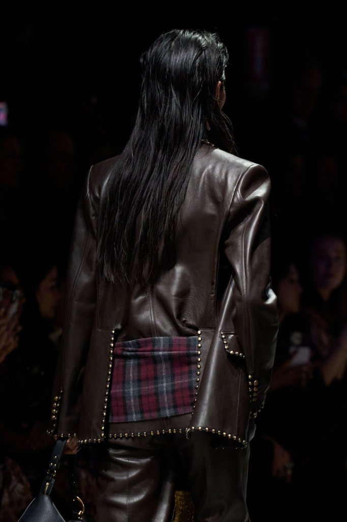 艾绰 Etro 2026/27秋冬高级成衣秀(细节) - Milan Fall 2026