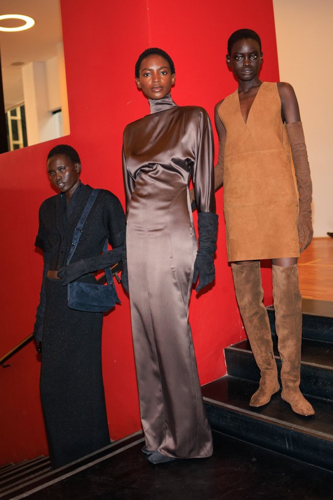 麦丝玛拉 Max Mara 2026/27秋冬高级成衣秀(后台妆容) - Milan Fall 2026